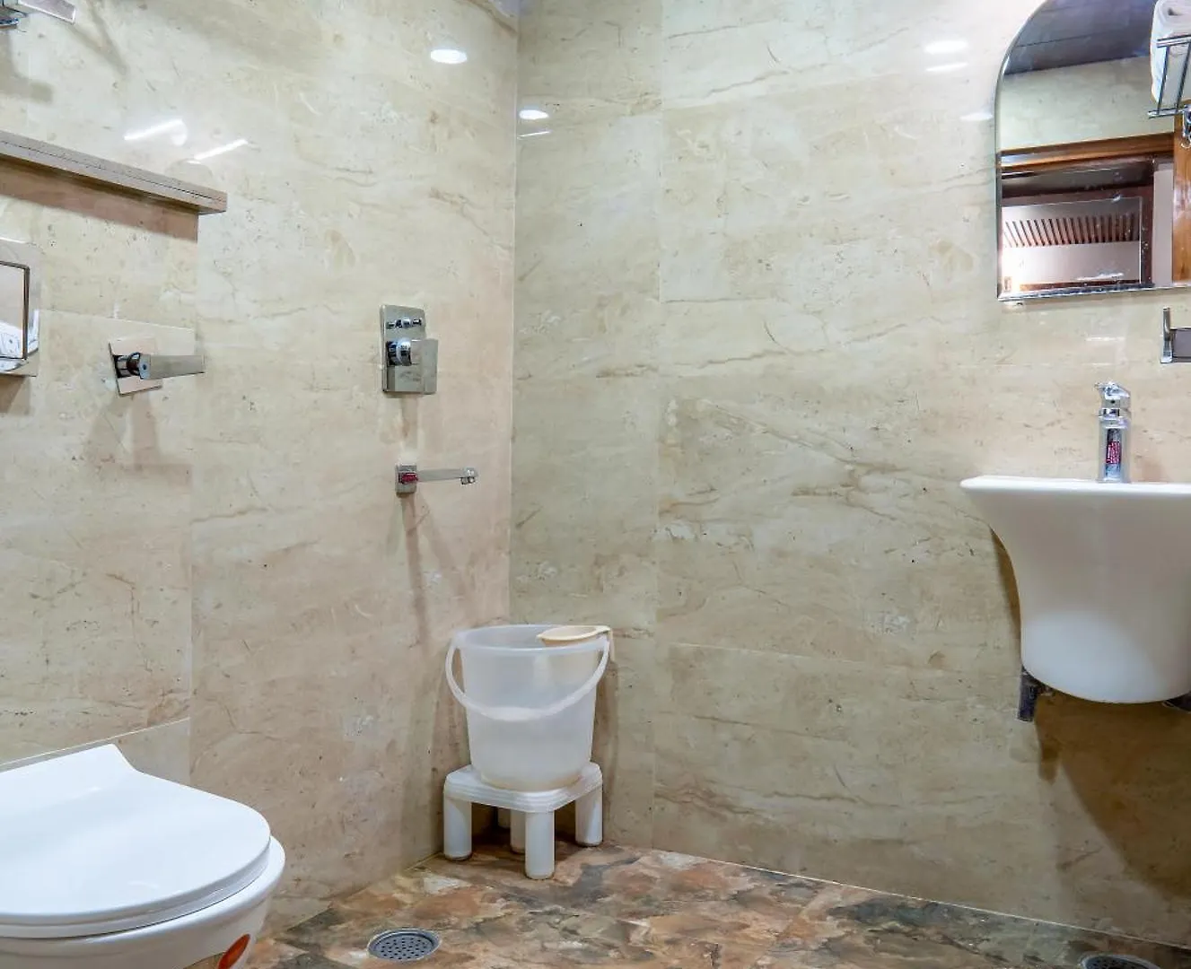 Hotel Windsor By Restwell Shimla 2*,  India