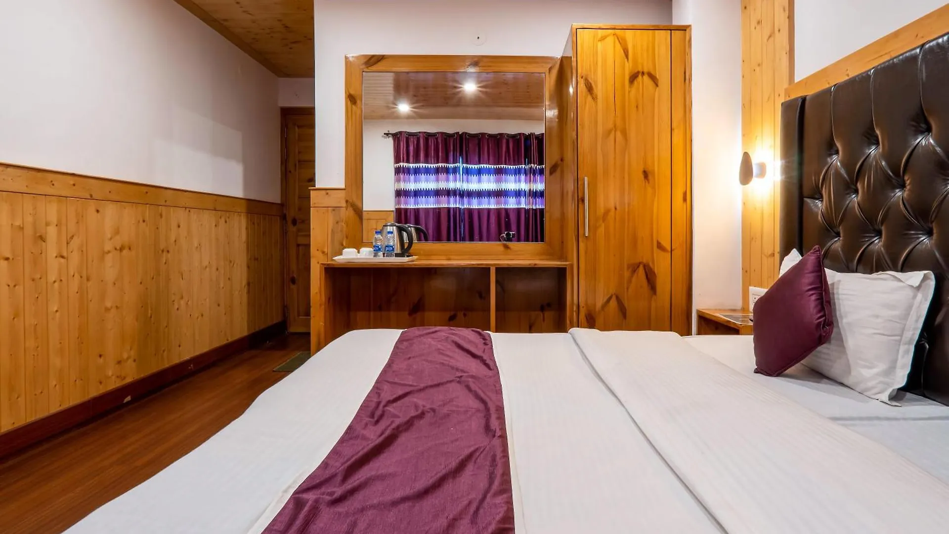 Hotel Windsor By Restwell Shimla 2*,  India